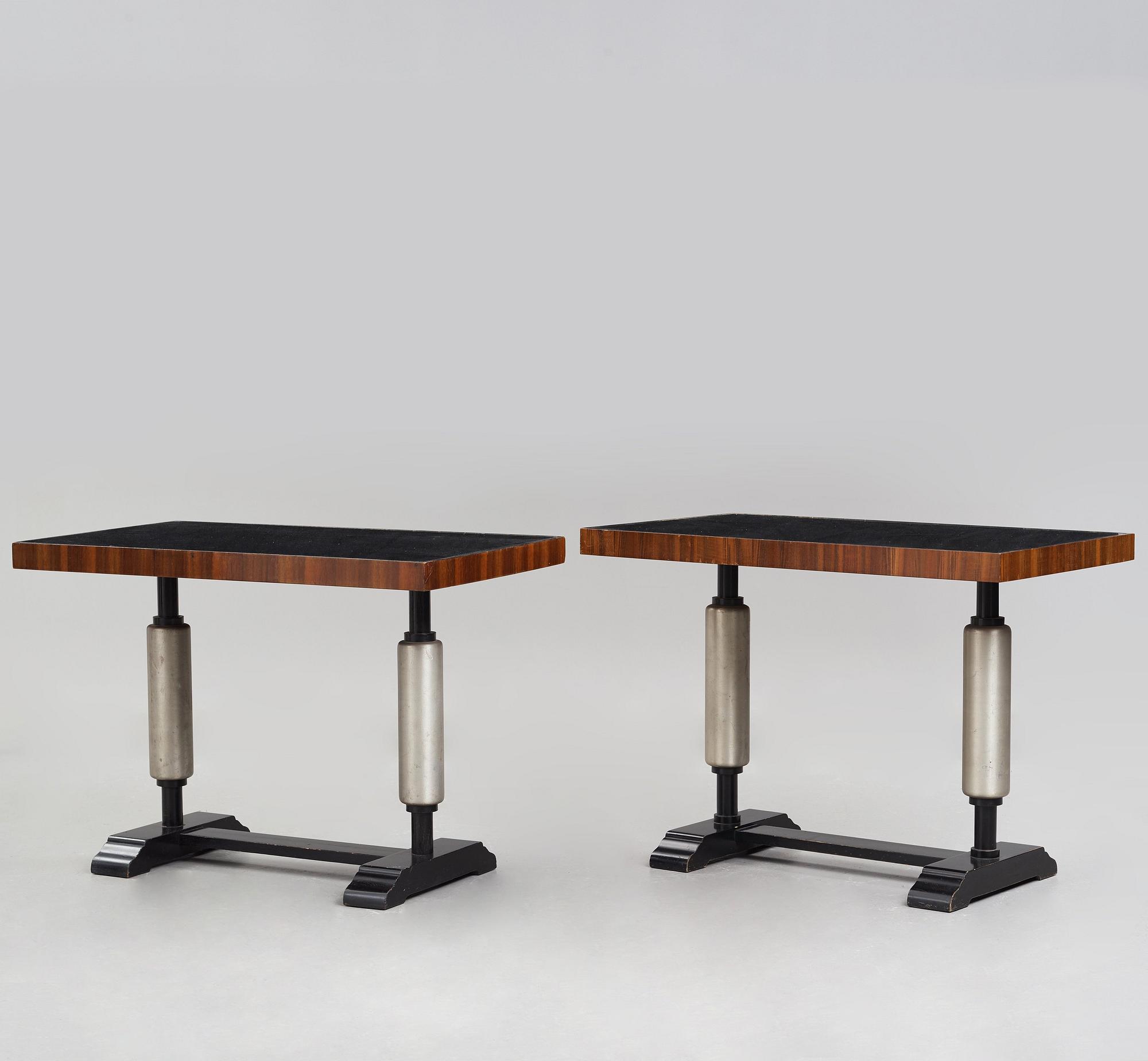 SWEDISH GRACE, konsolbord, 2 stycken, Sverige 1920-30-tal.