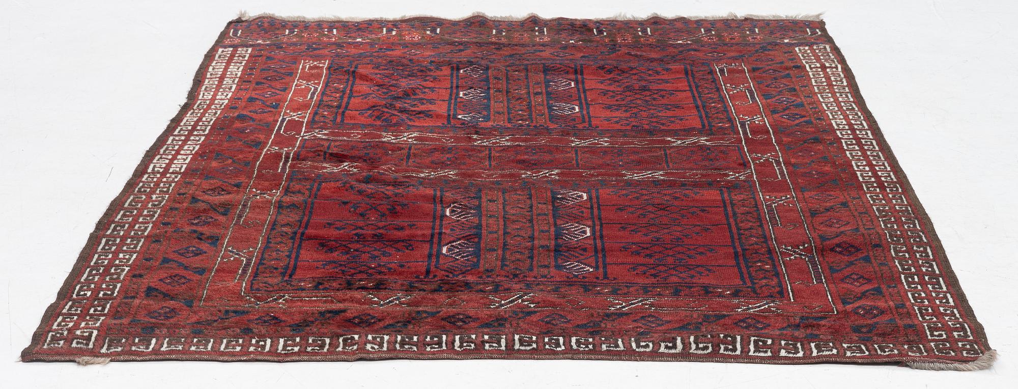 Carpet, Hatchlou Afghan, 216 x 162 cm.