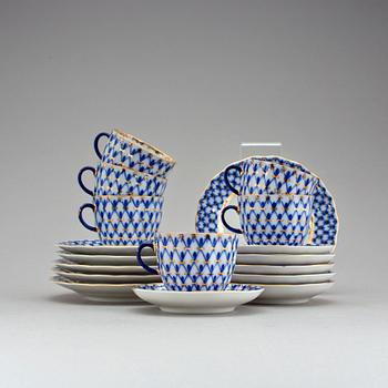 KAFFESERVISDELAR, "Cobalt Net", Lomonosov, St. Petersburg, Ryssland, 2000-tal.