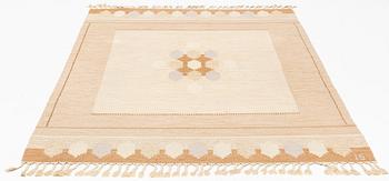 Ingegerd Silow, a flat weave carpet, signed IS, ca 245 x 165 cm.