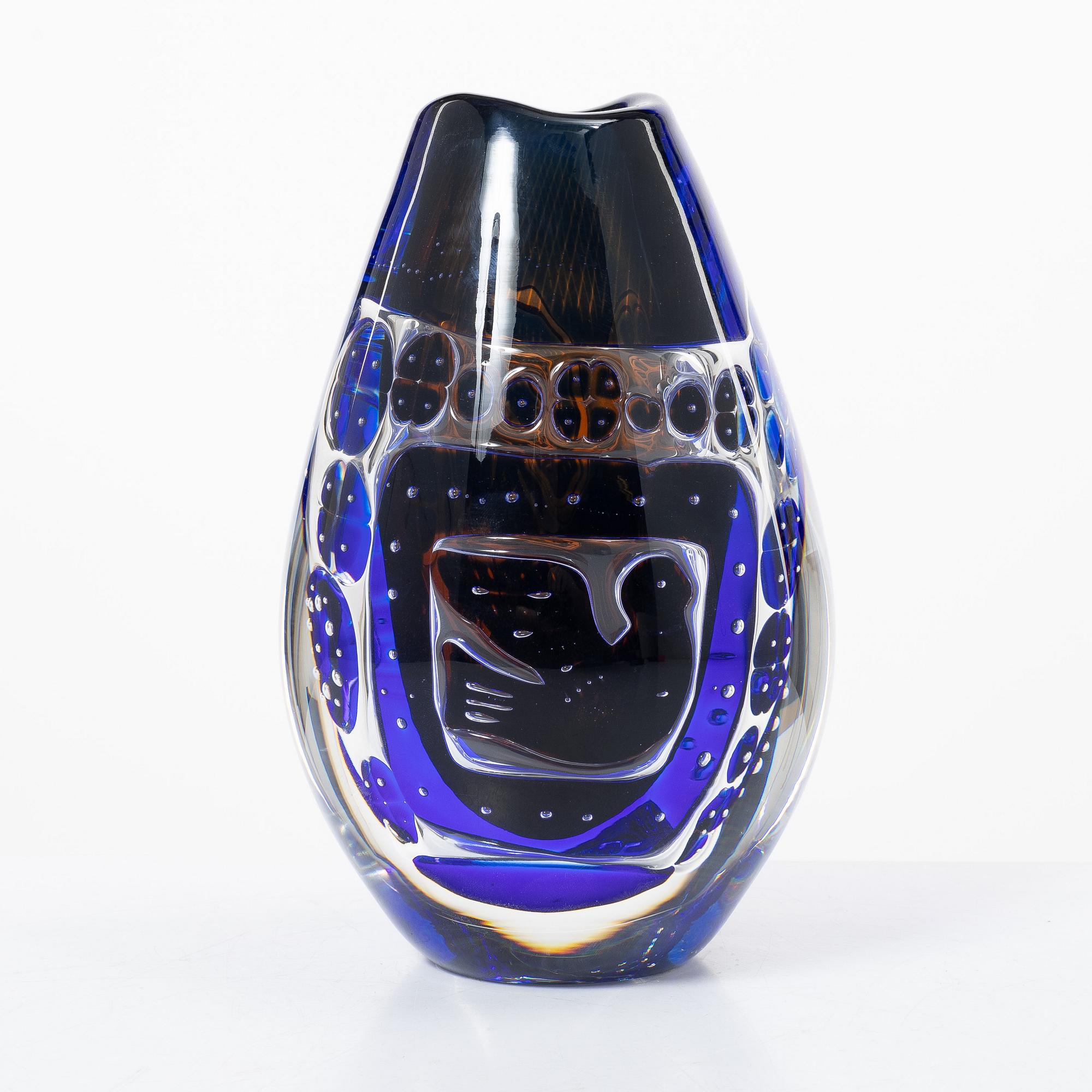 Edvin Öhrström, vas, glas, ariel, "Flickan och Duvan", Orrefors 1978.