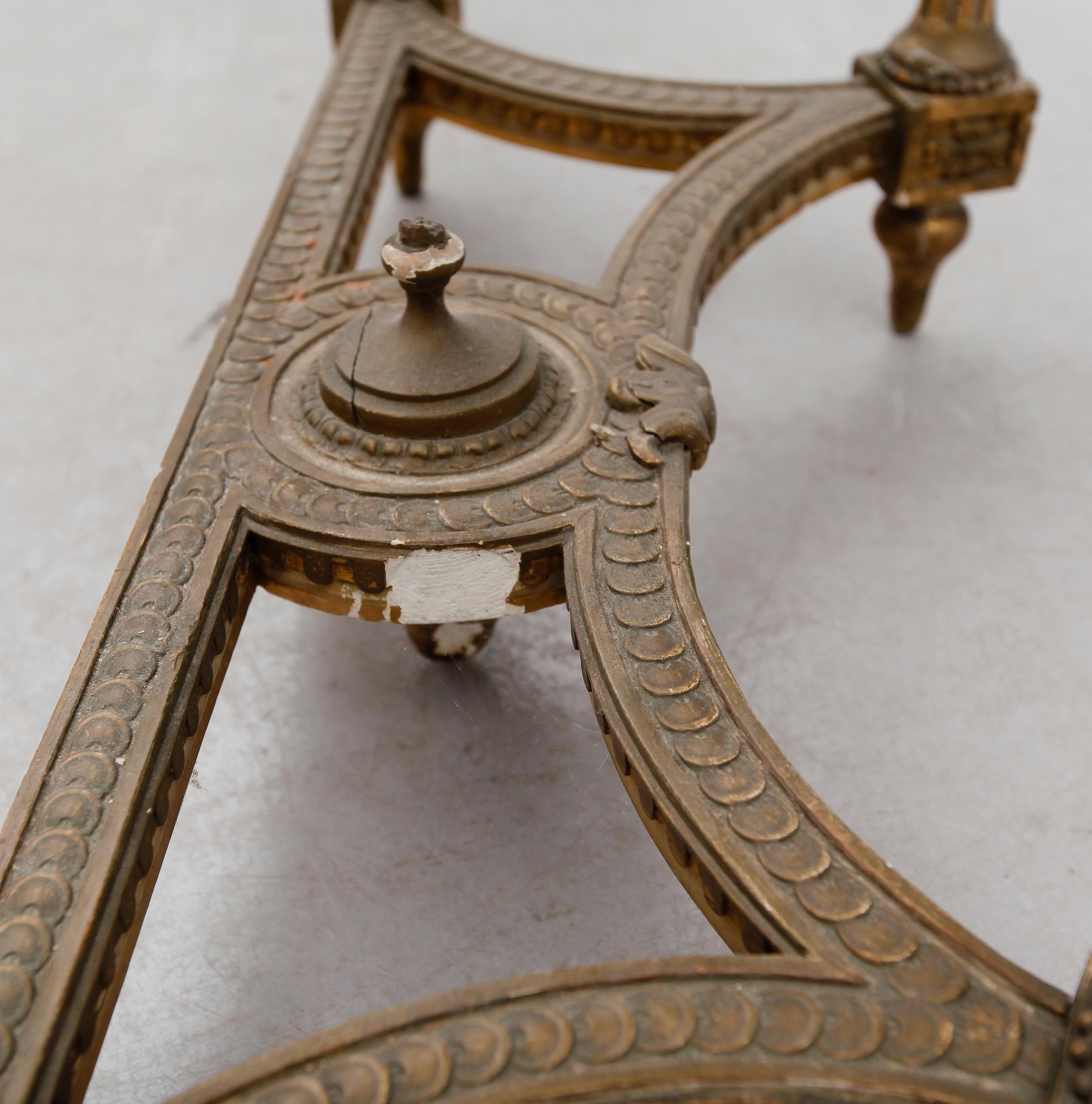 KONSOLBORD, gustaviansk stil, 1900-talets första hälft.