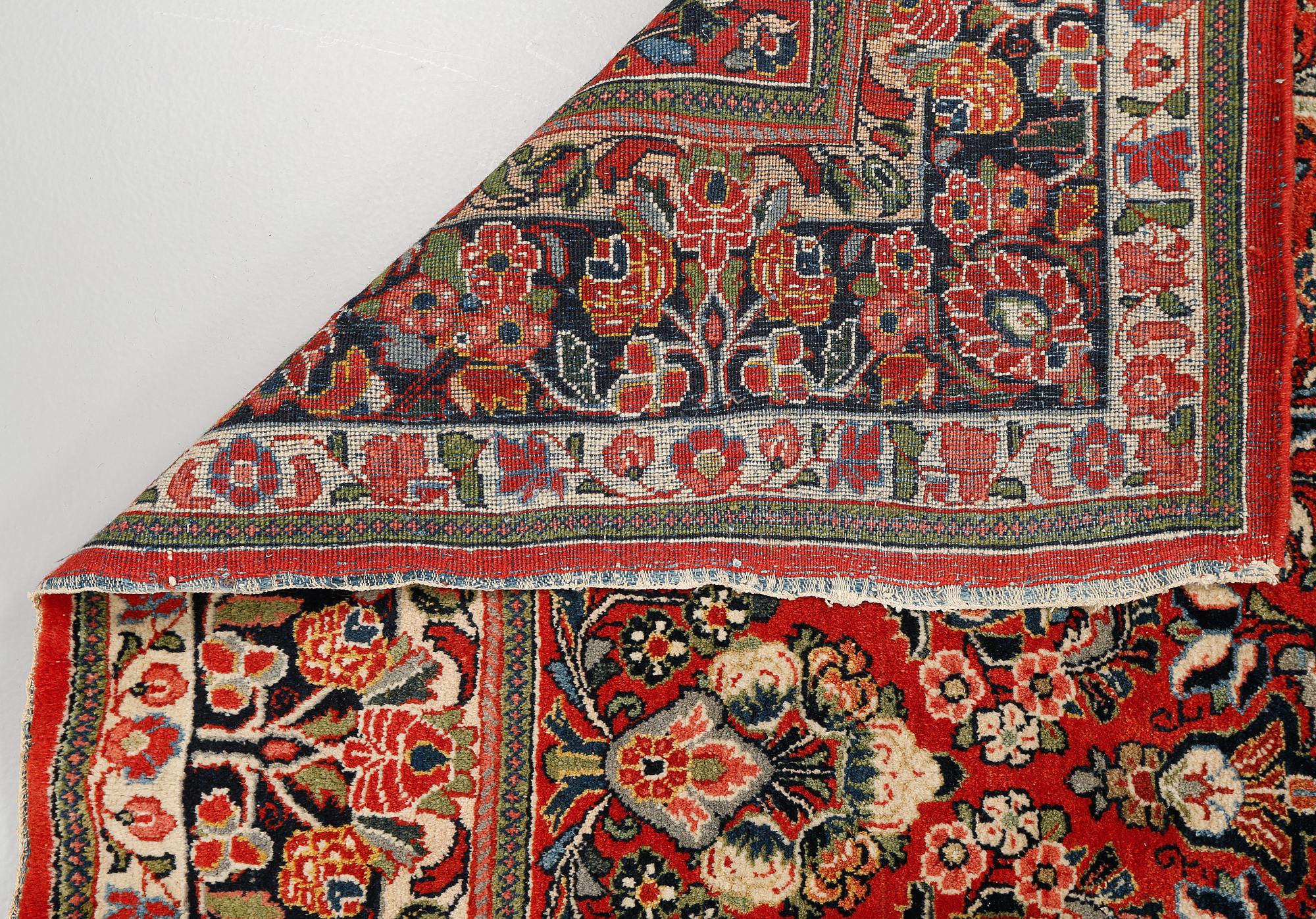 MATTA, Sarouk, old, 271 x 190 cm.