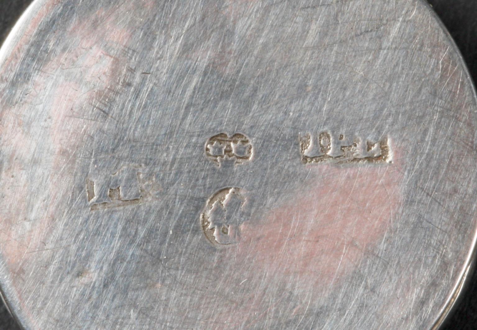 LUKTDOSOR, 4 st, silver 1800/1900-tal och TÄNDSTICKSASK, orientalisk.