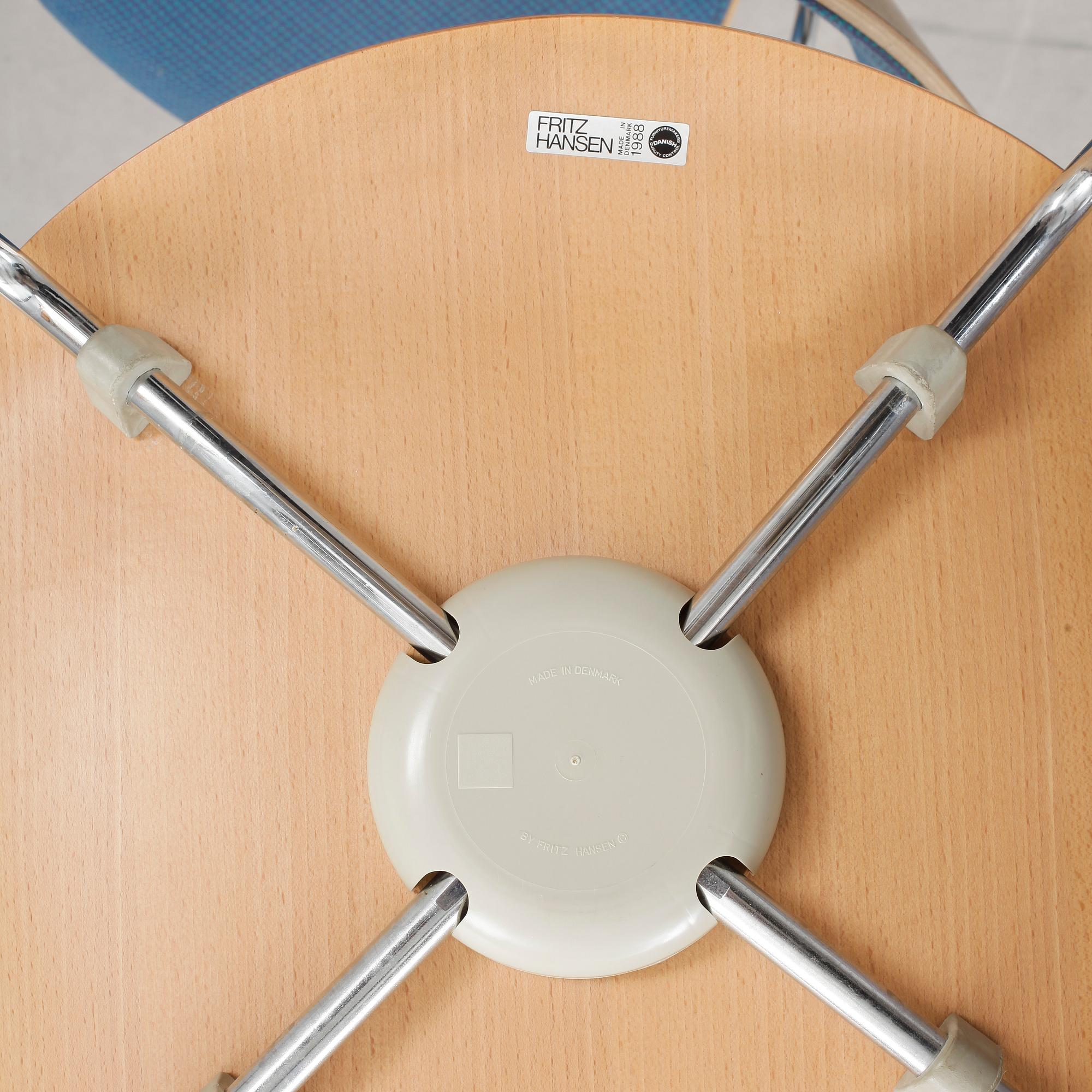 STOLAR, 4 stycken, "Sjuan", Arne Jacobsen, Fritz Hansen.