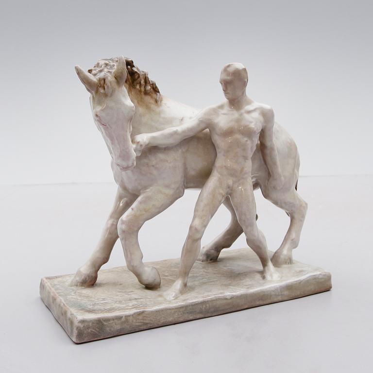 FIGURGRUPP, lergods, Else Bach, Karlsruhe, nr 4417, otydligt signerad, 1900-talets mitt.