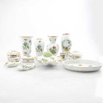 A set of 13 porcelain vases, plates and more from Herend later part of the 20th century.
