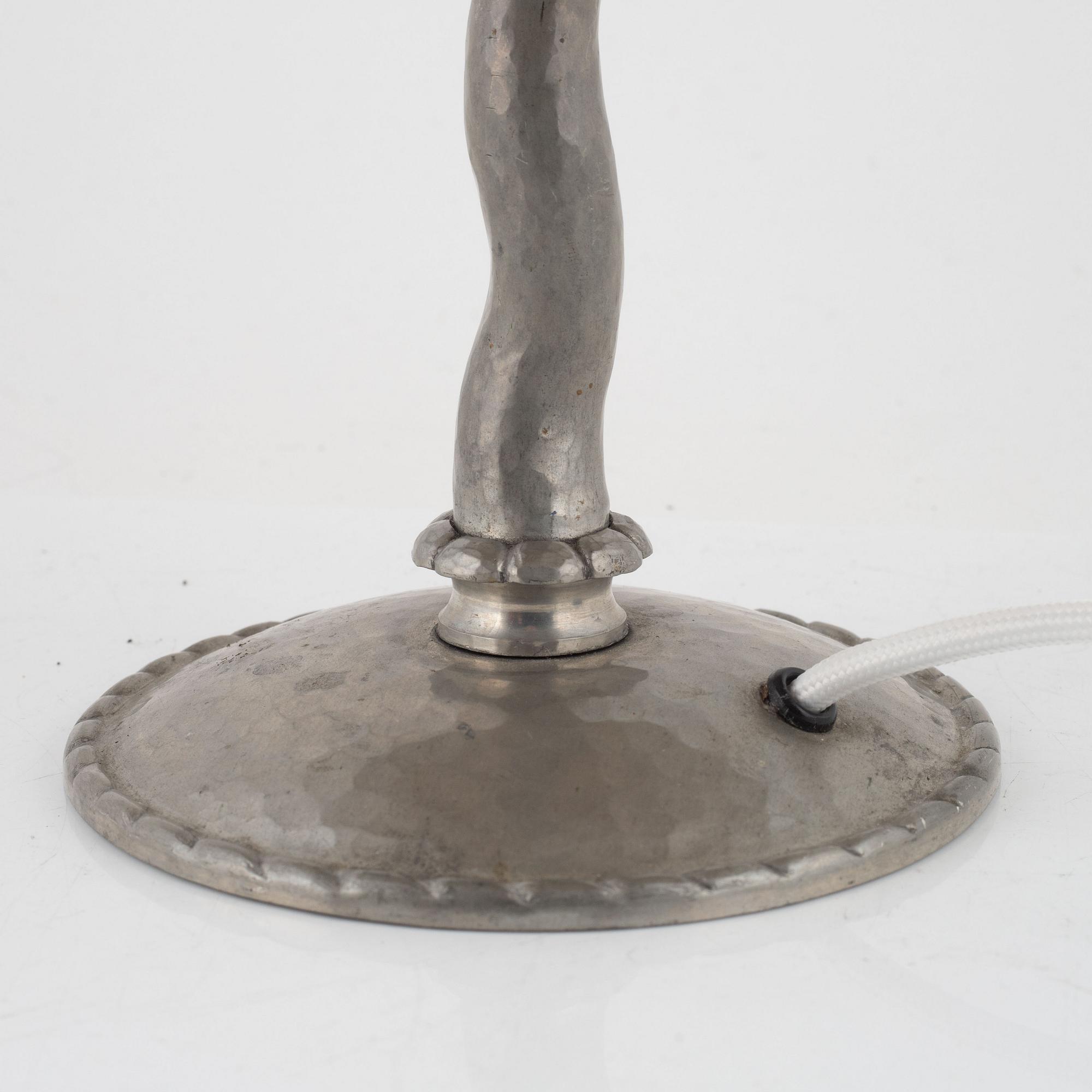 Harald Notini, table lamp, model "6892", Arvid Böhlmarks Lampfabrik, Sweden 1930s.