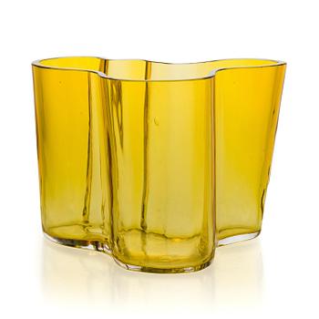 Alvar Aalto, maljakko, malli 9750, Iittala Lasitehdas noin 1950-1953.