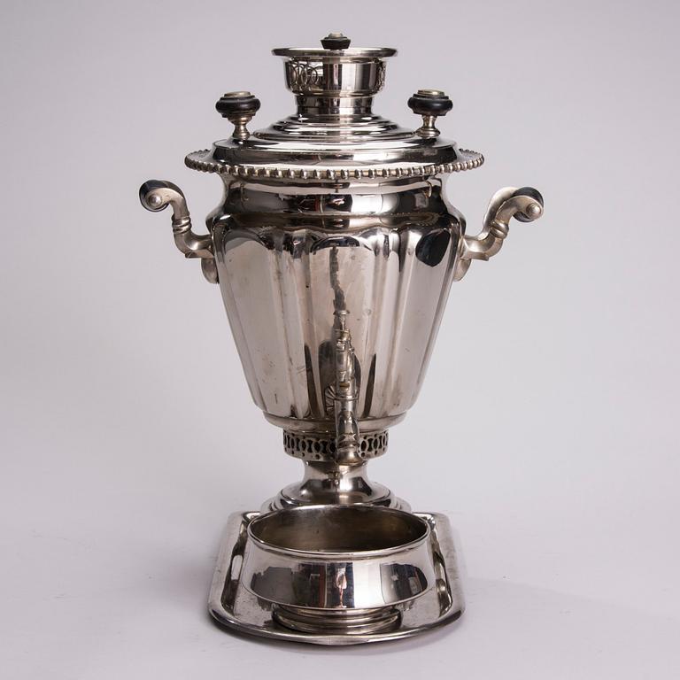 SAMOVAR, förnicklad, fabriken Vorontsov, Tula Ryssland 1900-talets början.