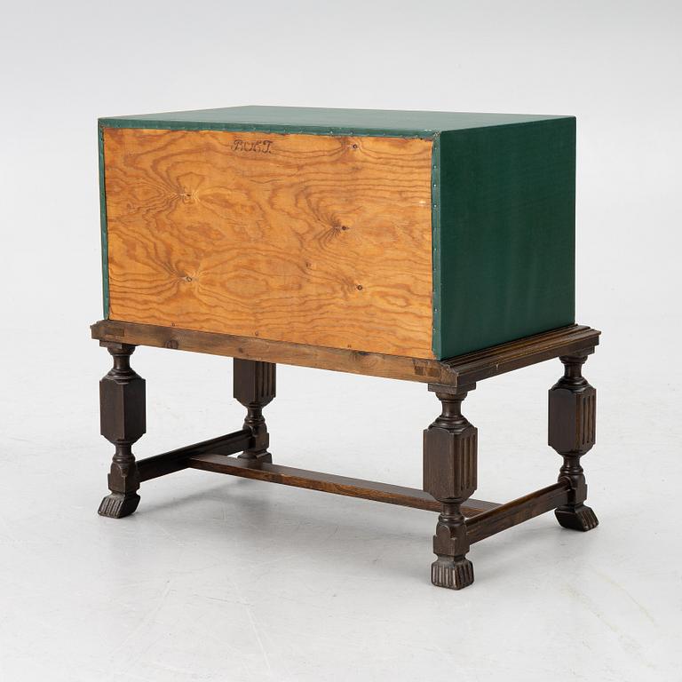 Otto Schulz, a casket, Boet, Gothenburg, first half of the 20th century.
