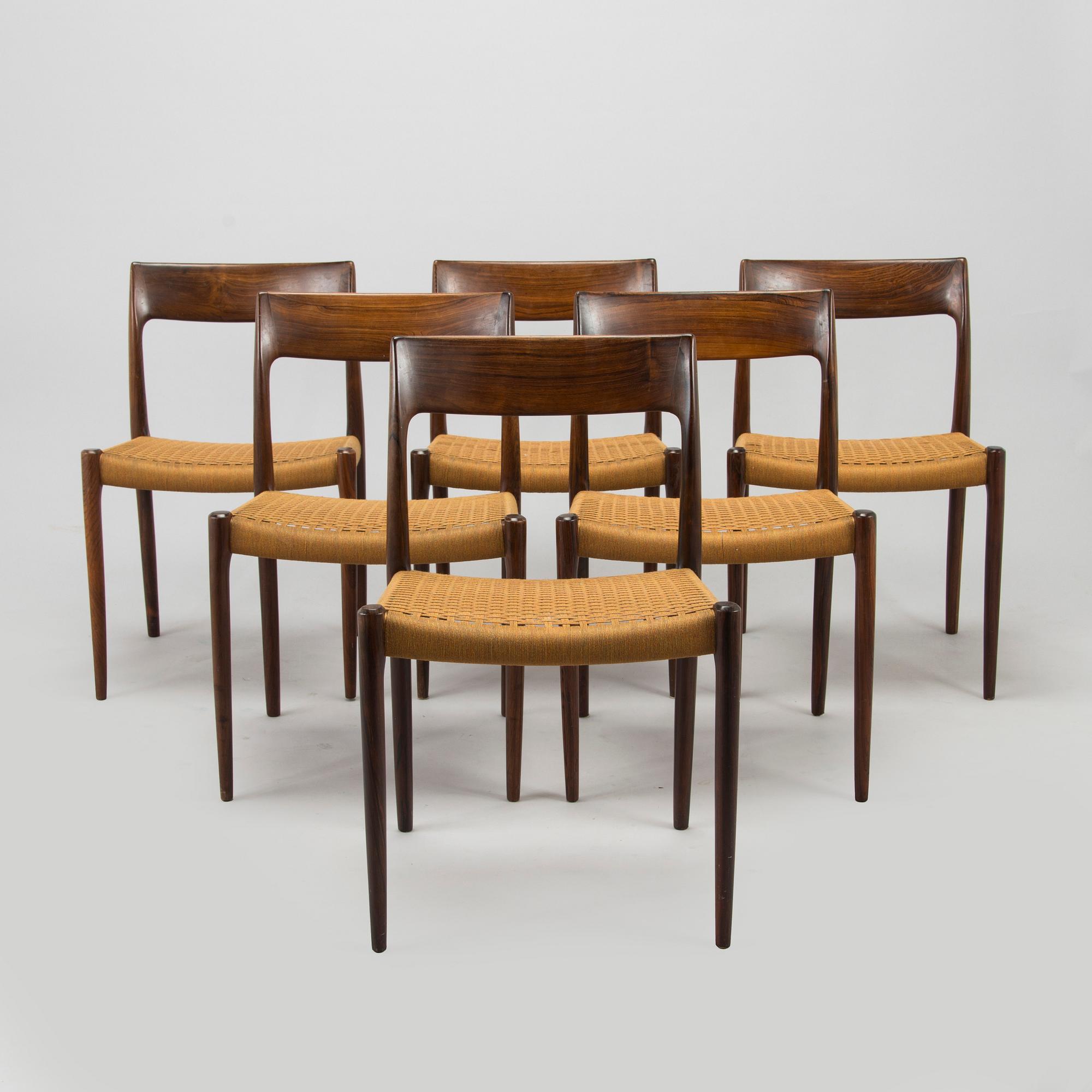 Niels Otto Møller, tuoleja, 6 kpl,  "77", J.L. Møllers Møbelfabrik, Tanska 1900-luvun puoliväli.