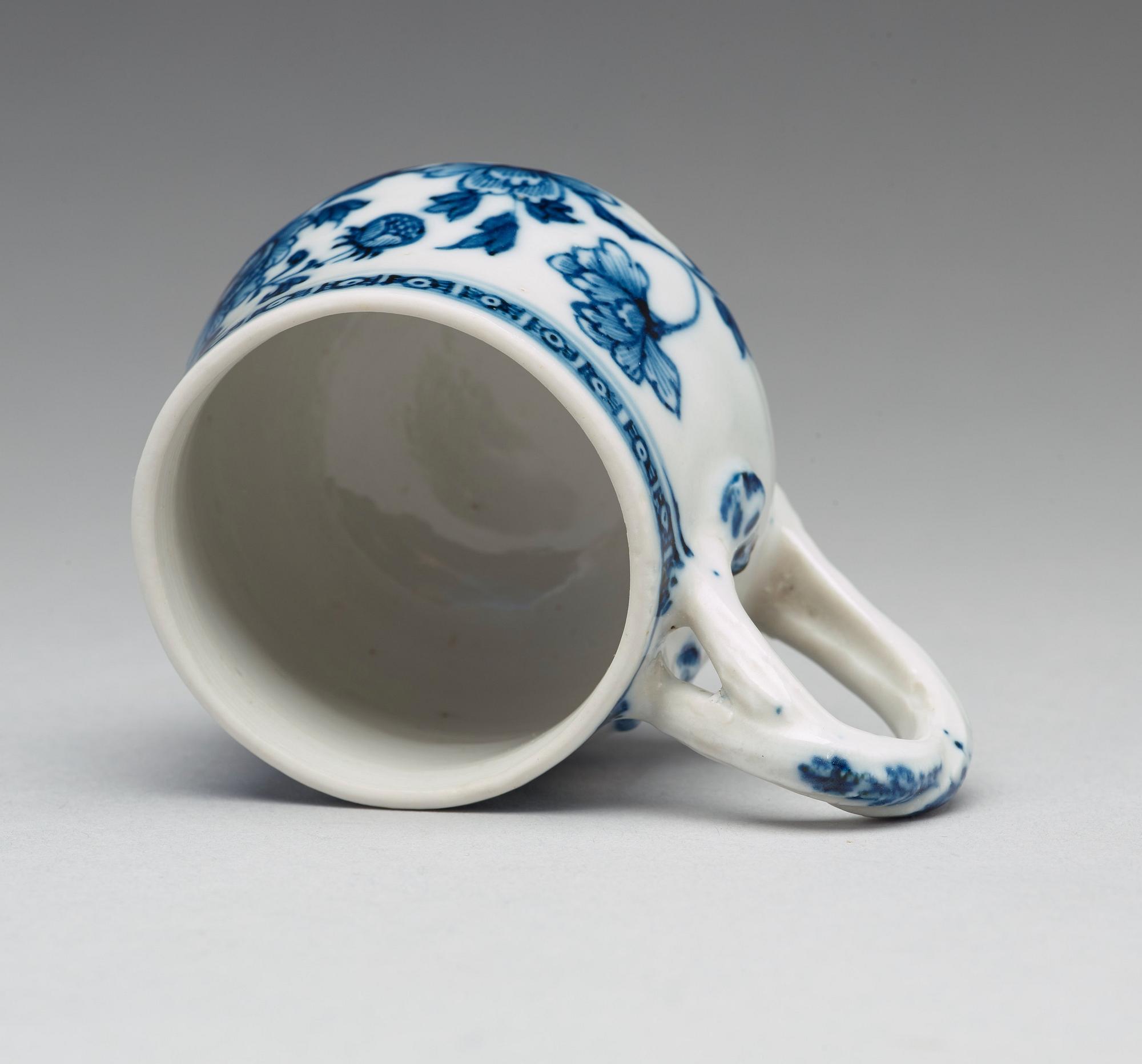 CREMEKOPPAR med LOCK, sex stycken, kompaniporslin. Qing dynastin, Qianlong (1736-95).