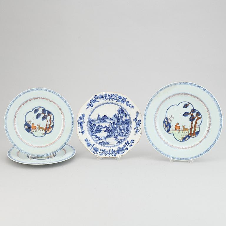 Four blue and white and famille rose export porcelain dishes, Qing dynasty, Qianlong (1736-95).