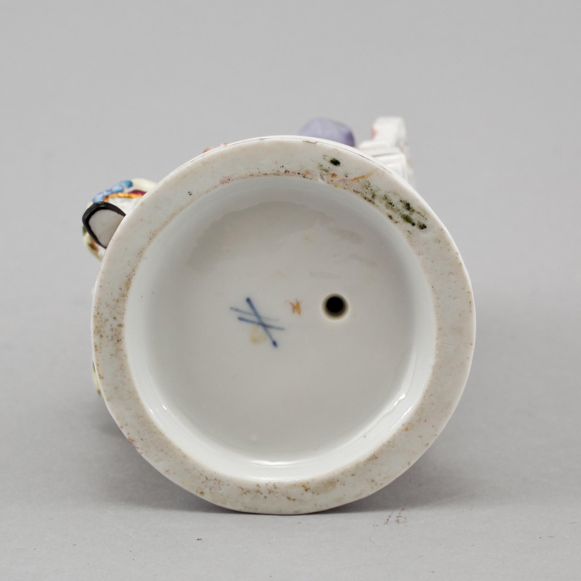 FIGURIN, porslin, Meissen, omkring 1900.