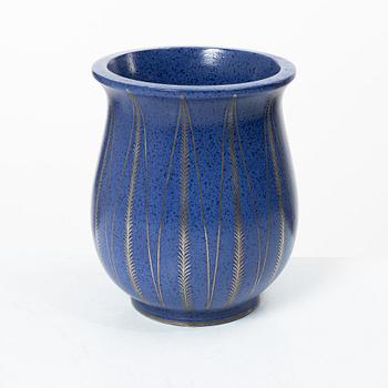 Wilhelm Kåge, an "Argenta" stoneware vase, Gustavsberg 1935.