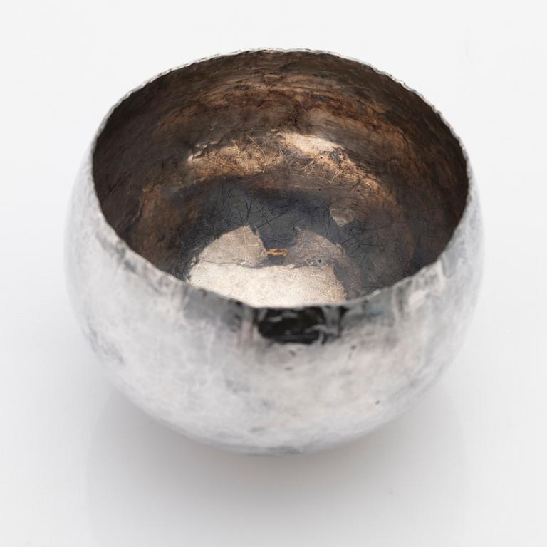 Rey Urban, Skål, sterling silver, Stockholm, 1980.