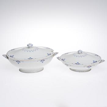 MATSERVIS, ca 64 delar, porslin, Weimar, Tyskland tidigt 1900-tal.