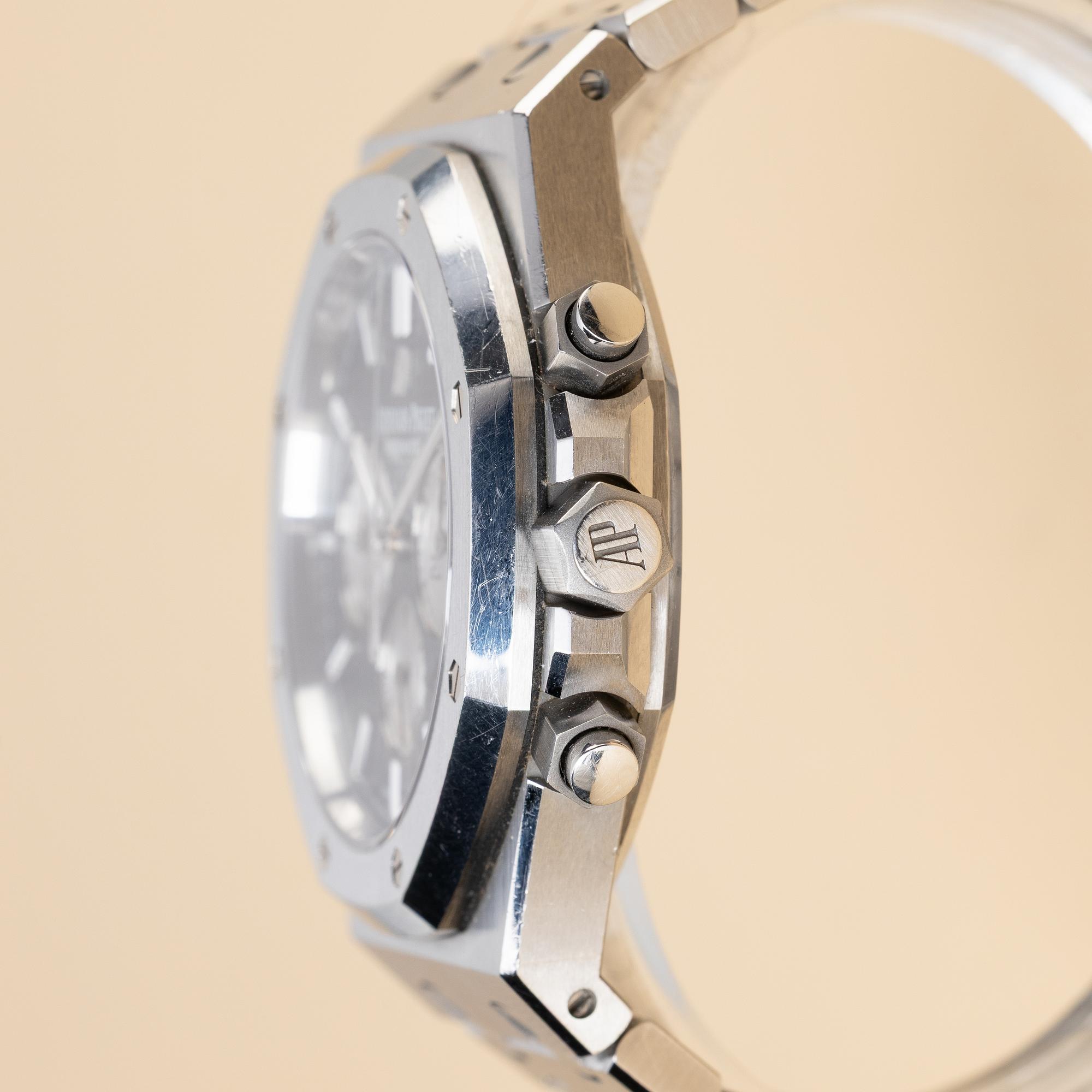 Audemars Piguet, Royal Oak Chronograph, ca 2019.