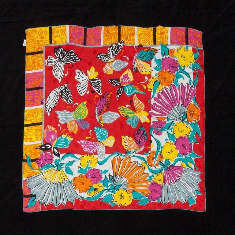 SCARF, Louis Féraud.