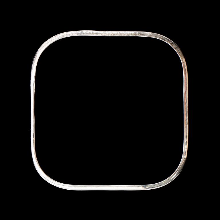 ARMRING, silver, Tiffany & Co, USA, 2001. Vikt ca 55 gram.
