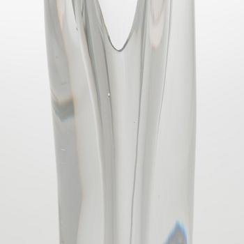 Aimo Okkolin, konstglas, , "Svärdslilja", signerad Riihimäen Lasi  Oy, Aimo Okkolin, Riihimäen Lasi Oy.