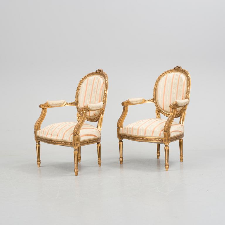 SALONGSGRUPP, 4 delar, Gustaviansk stil, 1900-talets början.