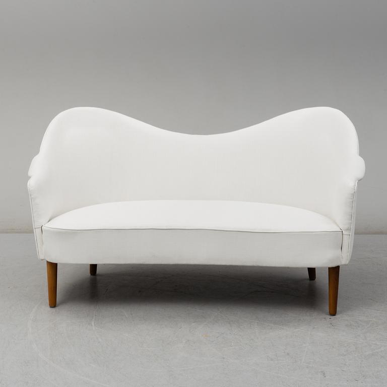 A 'Samspel' sofa by Carl Malmsten.