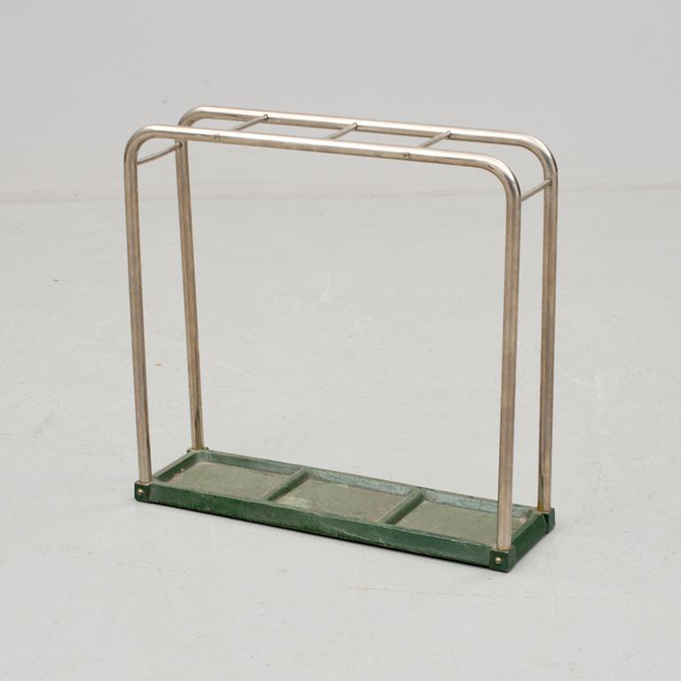 PARAPLYSTÄLL, 1900-talets mitt.