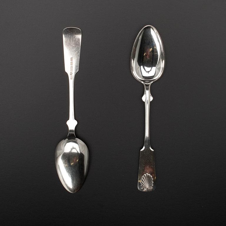 TESKEDAR, silver, Mussla-modell, Finska Guldsmeds AB, Åbo 1936. Vikt 130 g.