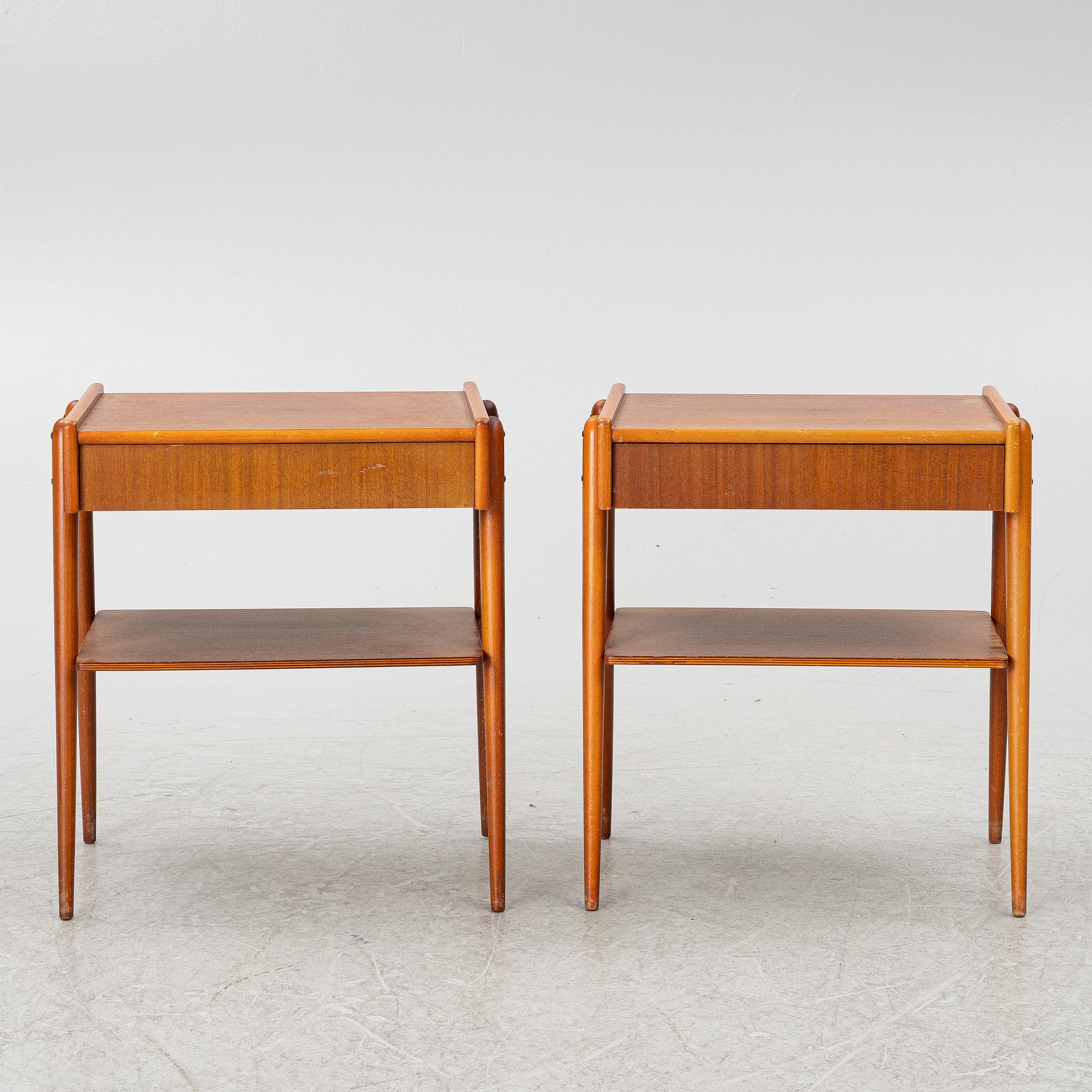 A pair of bedside tabled, AB Carlströms & co Möbelfabrik, Sweden, mid20th century.