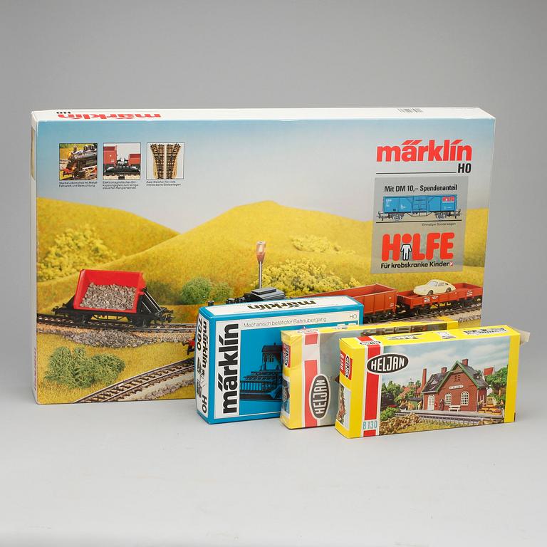 PARTI MÄRKLIN, bland annat startset "M2960", 19/2000-tal.