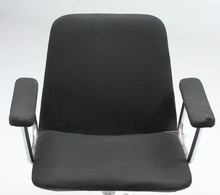 SKRIVBORDSSTOL, Johansson Design, 1900-talets slut.