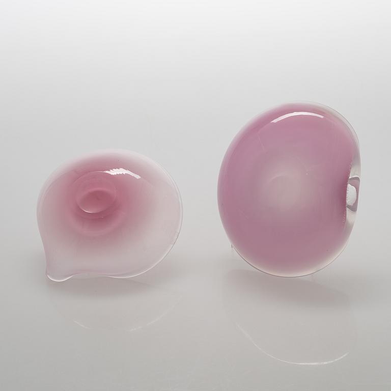 Tapio Wirkkala, a set of five glass bowls, signed Tapio Wirkkala Iittala.