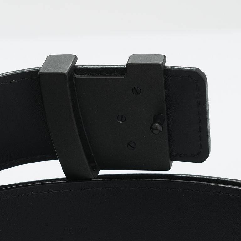 Louis Vuitton, 'Saint-Thur' belt.