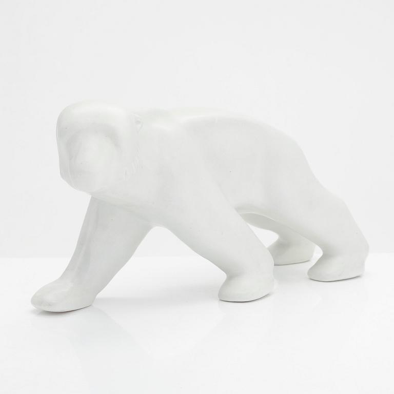 A standing polar bear sculpture in ceramics, Arabia Finland. 1960s.