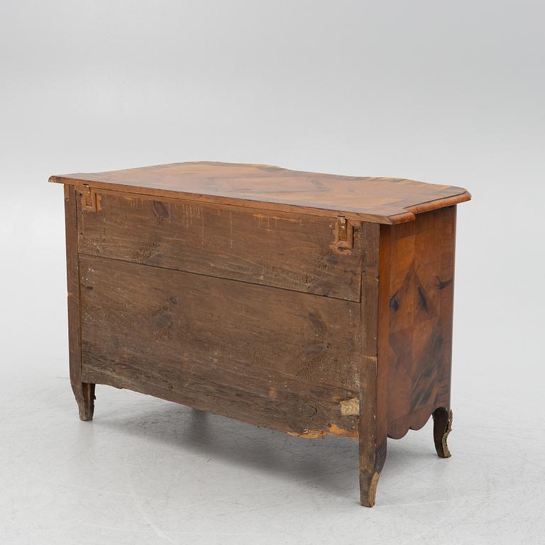 Byrå, tidig rokoko, 1700-tal.