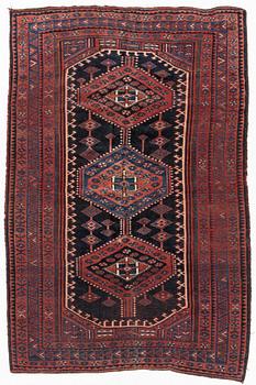 Carpet, Kurdish, circa 265 x 172-175 cm.