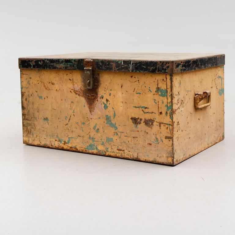 FÖRVARINGSKISTA, 1900-talets första hälft.