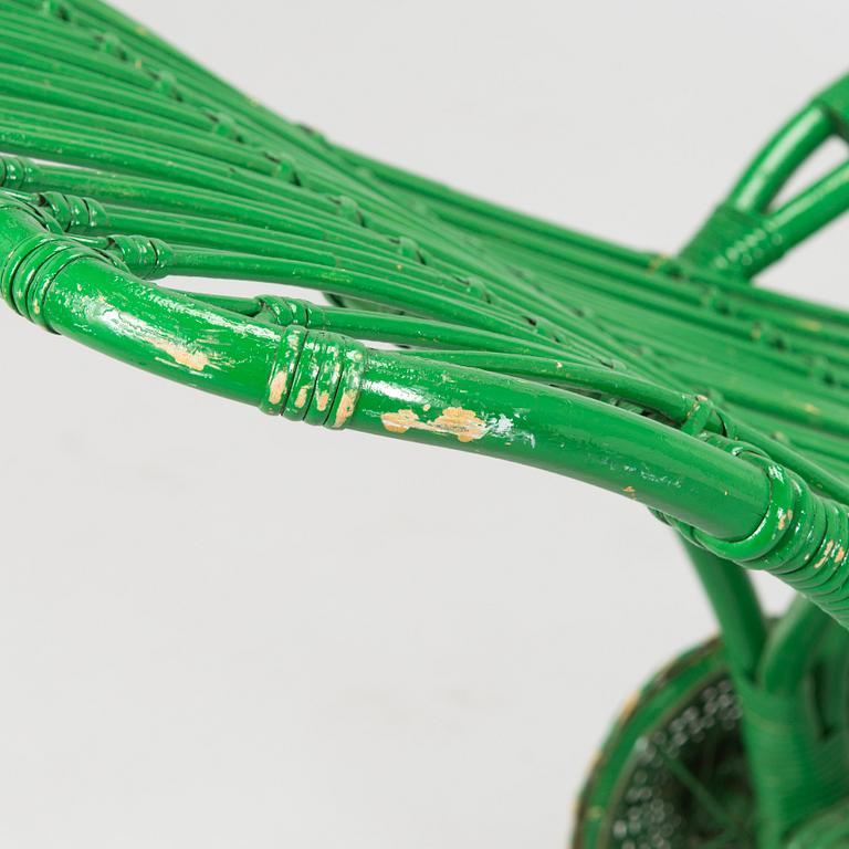 Aino Aalto, puutarhatuoli / aurinkotuoli, malli 374, jälleenmyyjä Artek 1950-luvun alku.