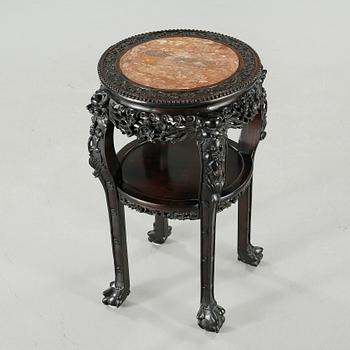 A pedestal / side table, China, 20th Century.