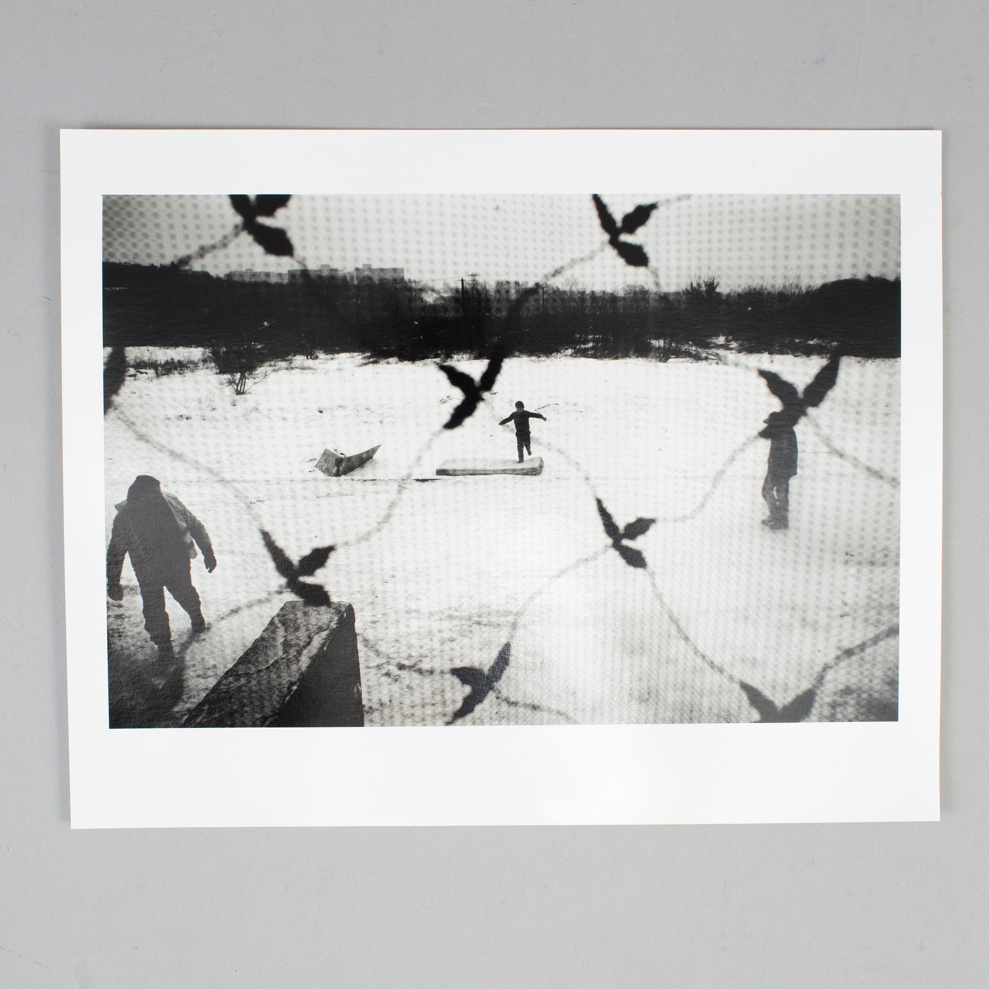 ÅKE ERICSON, limiterad utgåva fotobok samt gelatinsilverfotografi, signerad och numrerad 7/12.