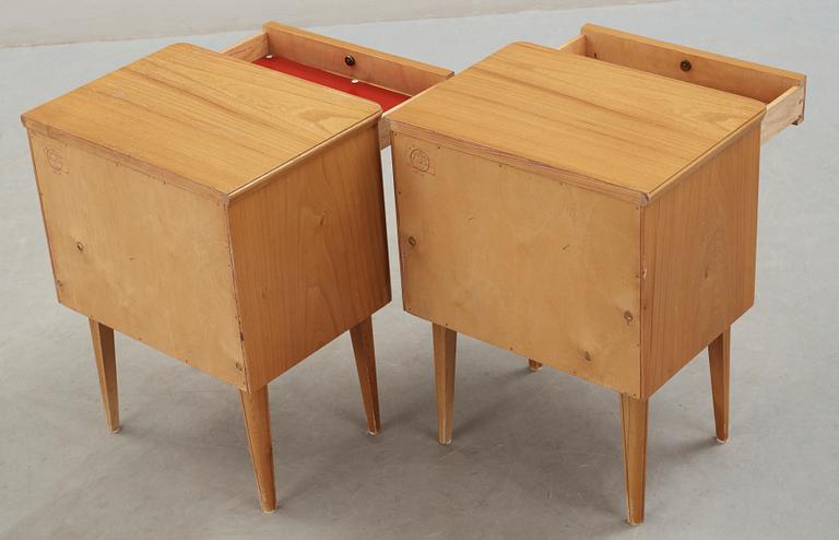 SÄNGBORD, ett par, 1940-tal.