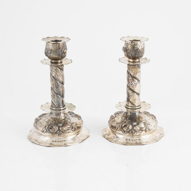 Ljusstakar, ett par, silver, barockstil, Råströms Silver- O Nysilverfabrik, Stockholm, 1947.