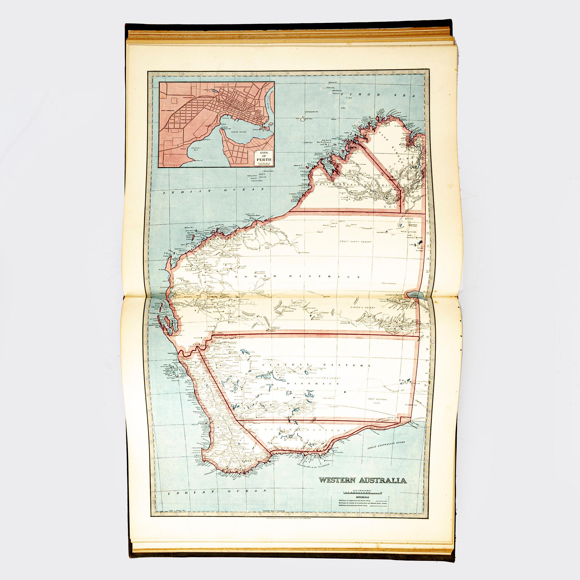 Andrew Garran 'Picturesque atlas of Australasia', 1st edition, 3 volume set, Sidney 1886-88.