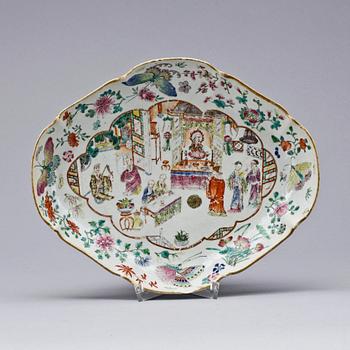 TAZZA, porslin. Qing dynastin, Kanton, 1800-tal.