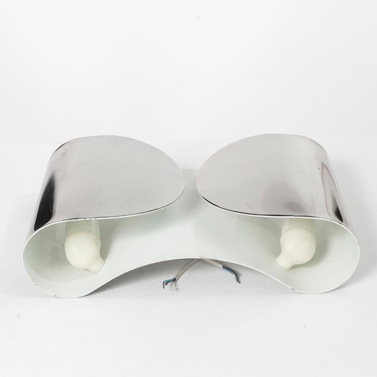 Tobia Scarpa, a 'Foglio' wall lamp, Flos.