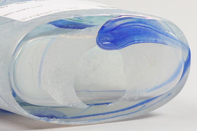 VAS, glas. Bertil Wallien, Boda Artist Collection.