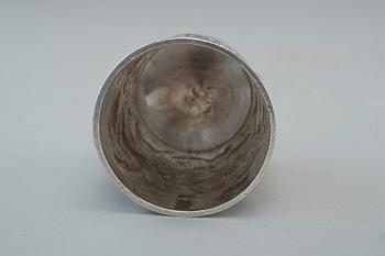 BÄGARE, silver. Andrei Dementiev Moskva 1774. Höjd 7,5 cm, vikt 72 g.