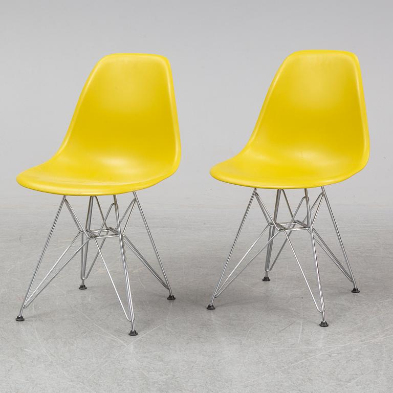 CHARLES AND RAY EAMES, six DSR chairs, Vitra, 2011.